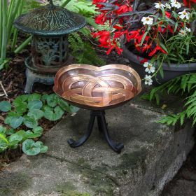 Dara Knot Birdbath with Tripod Stand