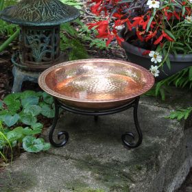 Hammered Copper Birdbath with Rim & Short Stand