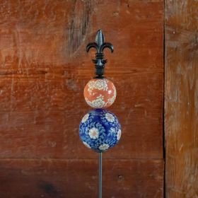 Ceramic Sailor Ball with Finial Iron Garden Stake (Color: Russet/Blue)